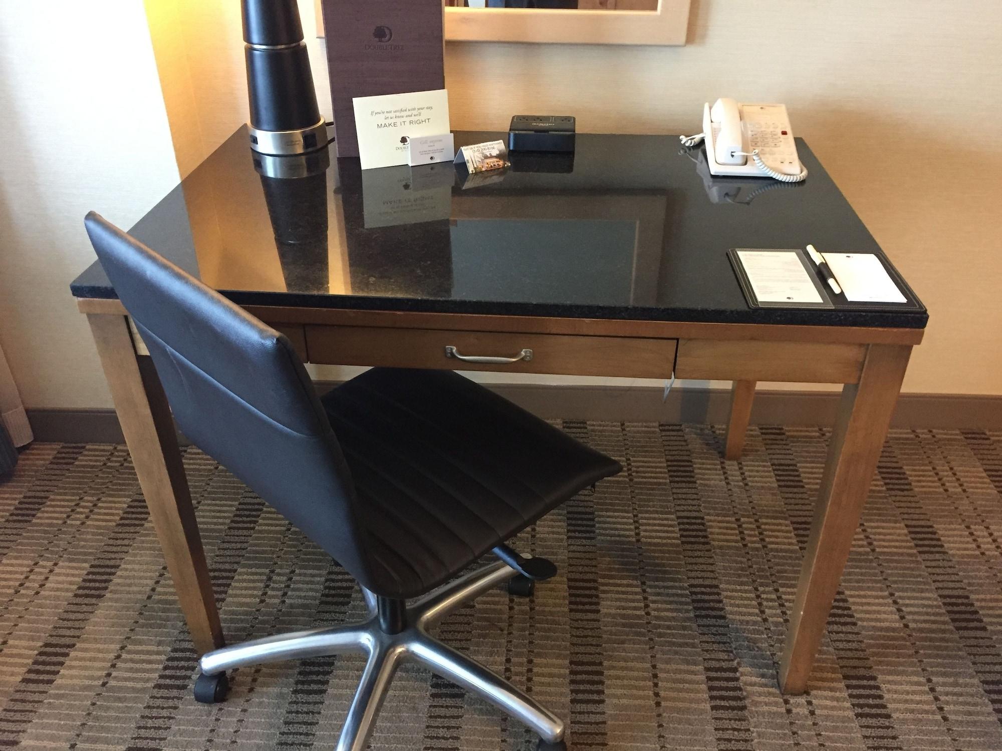 Hotel Doubletree By Hilton San Pedro Long Beach