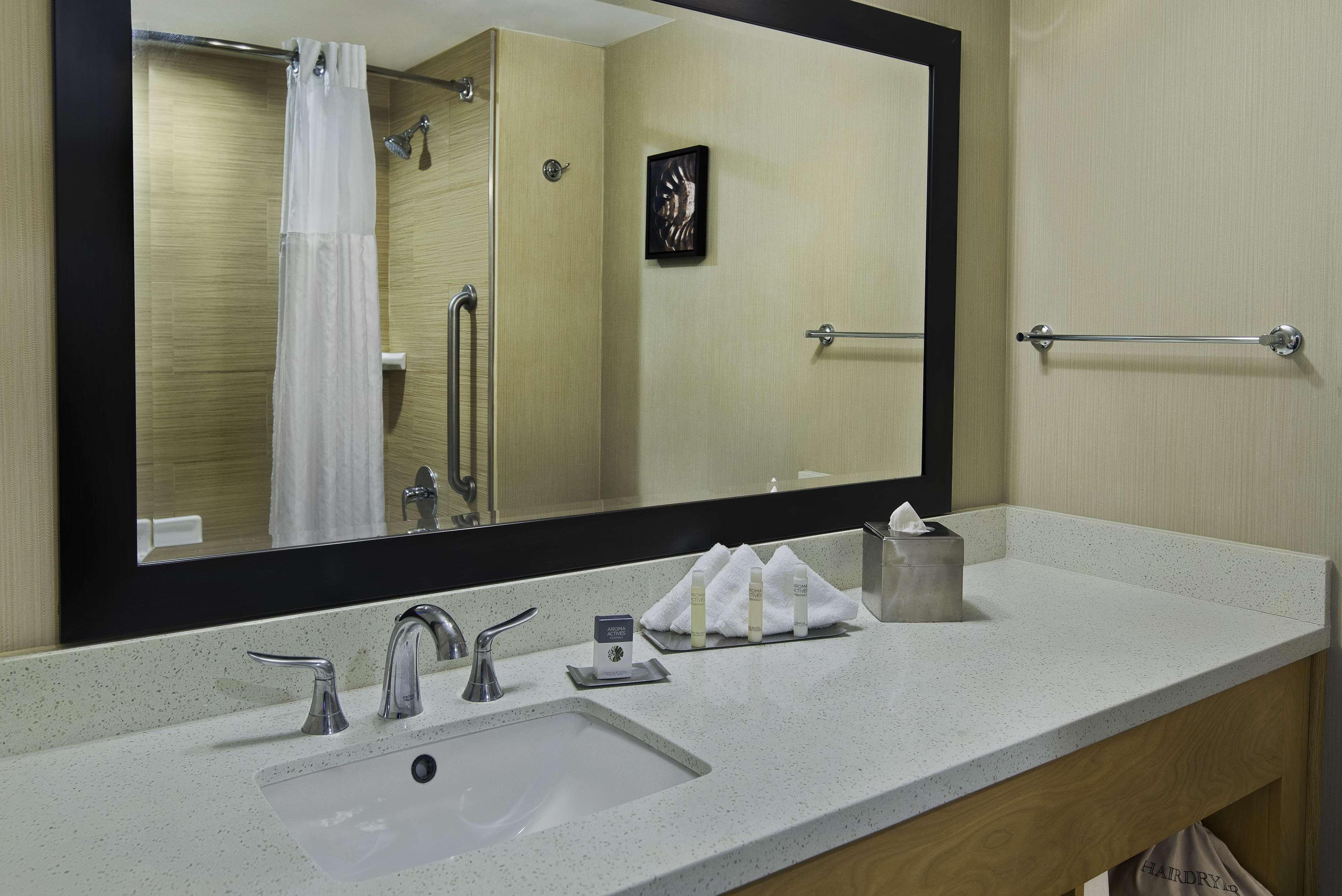 Doubletree By Hilton San Pedro 3* Long Beach