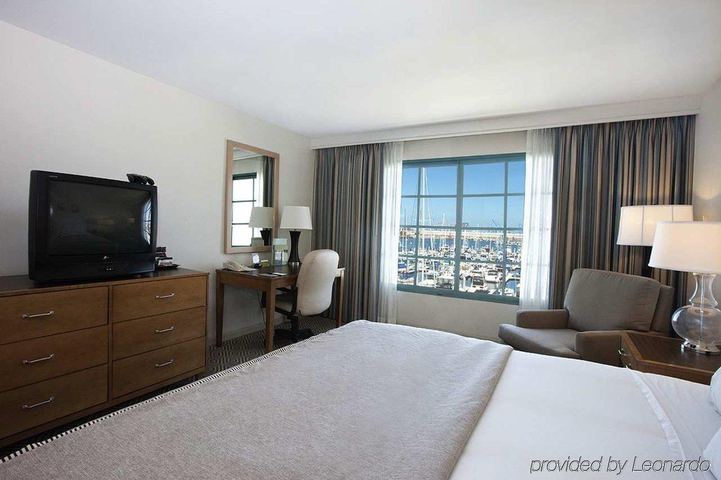 Doubletree By Hilton San Pedro